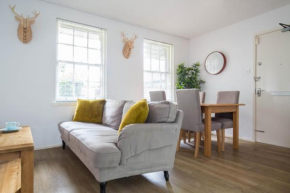 Modern Grassmarket Apartment